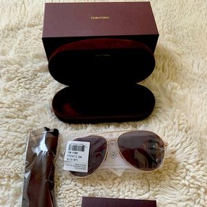 Tom Ford gold trim Aviator sunglasses